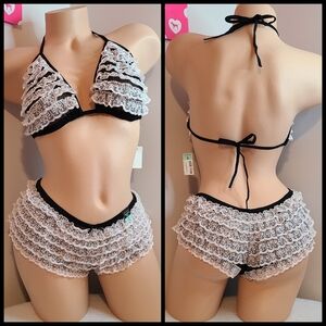 VTG Delicates Sexy Ruffle Lace Bralette & Panty Set Size Sm Black & Blush